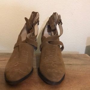 Anthropologie GEE WAWA Coby Tan Suede Western NWOT